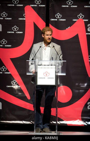 Il principe Harry parlando all'istituto canadese per militari e il veterano la ricerca sanitaria (cimvhr) conferenza presso il centro beanfield a Toronto in Canada. Foto Stock