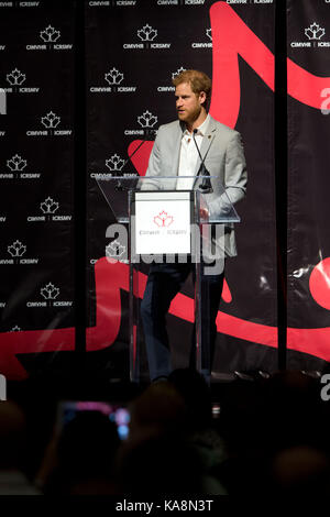 Il principe Harry parlando all'istituto canadese per militari e il veterano la ricerca sanitaria (cimvhr) conferenza presso il centro beanfield a Toronto in Canada. Foto Stock