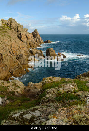 Pomeriggio di sole sul punto di hella vicino gwennap testa in Cornovaglia Foto Stock