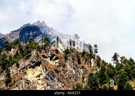 Misty mountain. Himalaya, Nepal Foto Stock