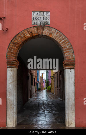 I colori dell'isola di Burano a Venezia Foto Stock