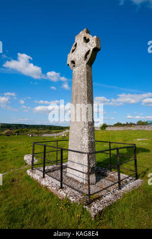 Croce Ovest in Kilfenora, County Clare, Irlanda Foto Stock