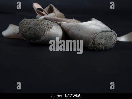 Pointe scarpe di nuovo e vecchio Foto Stock