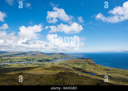 Vista da slieve league sulle colline vicino a teelin, County Donegal, Irlanda Foto Stock