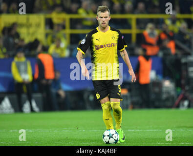 Dortmund jarmolenko andrej in azione durante la UEFA Champions League football match tra Borussia Dortmund e real madrid al segnale-iduna park a Dortmund, Germania, il 26 settembre 2017. foto: bernd thissen/dpa Foto Stock