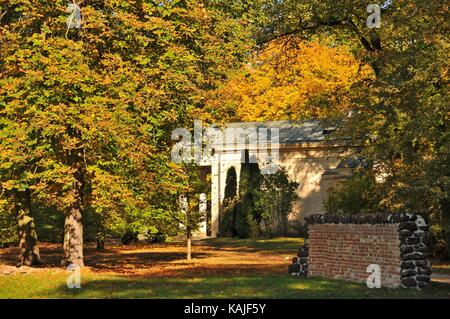 Il tempio di Diana. Giardino inglese parco istituito da helena radziwiłł nel 1779 nel villaggio di arkadia, voivodato di Lodz, Polonia. Foto Stock