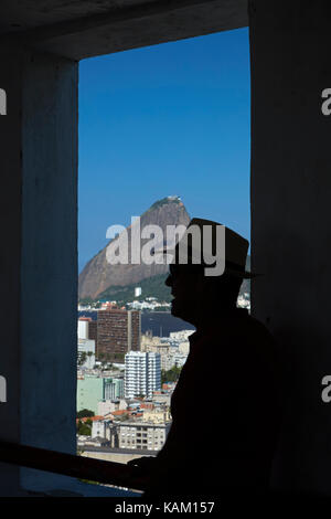 Pan di zucchero, e guida turistica di Parque das Ruinas, Santa Teresa, Rio de Janeiro, Brasile, Sud America Foto Stock