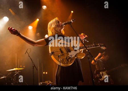 Il cantante e musicista folk norvegese Dagny si esibisce in un concerto dal vivo al festival musicale norvegese Trondheim, Che Ha Chiamato il 2016. Norvegia, 05/02 2016. Foto Stock