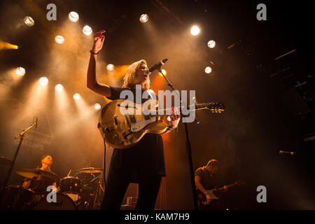 Il cantante e musicista folk norvegese Dagny si esibisce in un concerto dal vivo al festival musicale norvegese Trondheim, Che Ha Chiamato il 2016. Norvegia, 05/02 2016. Foto Stock