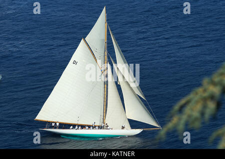 Cannes. 27 settembre, 2017. Le regates royales in Costa Azzurra è un incontro dei migliori iconico yacht del Mediterraneo. Credito: southmind/alamy live news Foto Stock