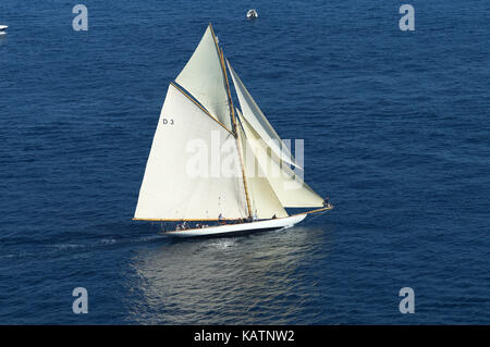 Cannes. 27 settembre, 2017. Le regates royales in Costa Azzurra è un incontro dei migliori iconico yacht del Mediterraneo. Credito: southmind/alamy live news Foto Stock