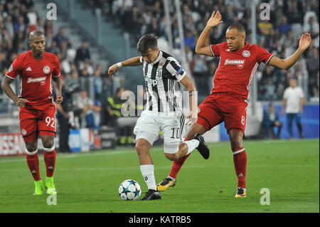 Torino, Italia. 27Sep, 2017. paulo dybala (Juventus fc) durante la UEFA Champions League football match tra Juventus e olympiacos a allianz Stadium il 27 settembre 2017 a Torino, Italia. Credito: Fabio petrosino/alamy live news Foto Stock