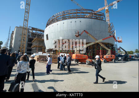 Los Angeles, Stati Uniti d'America. Il 27 settembre, 2017. In corso di realizzazione del Museo dell'Accademia di Motion Pictures progettato dall architetto Renzo Piano a Los Angeles, CA e pianificati per il completamento nel 2019. Credito: Robert Landau/Alamy Live News Foto Stock