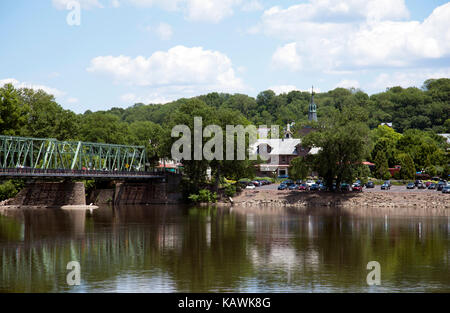 Comune di ponte tra la nuova speranza e Lambertville oltre il Delaware - USA Foto Stock