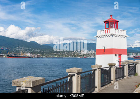 Vancouver, British Columbia, Canada - 12 Settembre 2017: Brockton Point Lighthouse a Stanley Park Foto Stock