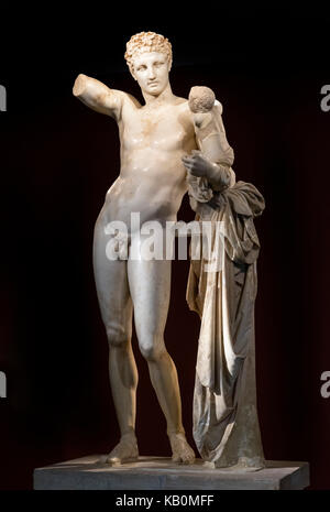 Hermes di Prassitele scultura (Hermes e il neonato Dioniso), Olympia, Pelopponese, Grecia Foto Stock