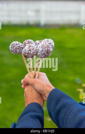 In casa, popcake colorati Foto Stock