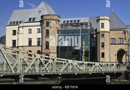 Germania, Renania settentrionale-Vestfalia, Colonia, passeggiata costiera sul Reno, museo del cioccolato Imhoff-Stollwerck, Foto Stock