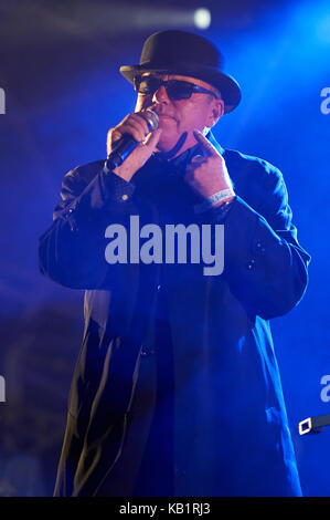 Big feastival 2017 giorno 3, svoltasi su alex james' farm kingham dotate: suggs, follia dove: kingham, Regno Unito quando: 27 ago 2017 credit: Alan West/wenn.com Foto Stock