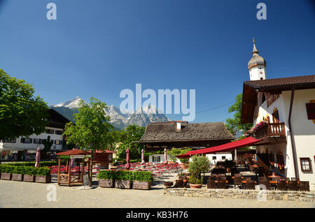 In Germania, in Baviera, Garmisch-Partenkirchen, Mohrenplatz (quadrato), Foto Stock