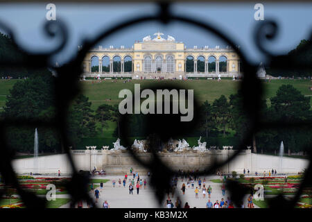 Il Palazzo di Schönbrunn a Vienna, Austria, Europa Foto Stock