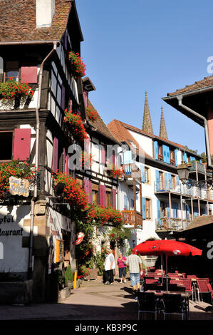 Francia, BAS RHIN, Obernai, casa in legno e muratura Foto Stock
