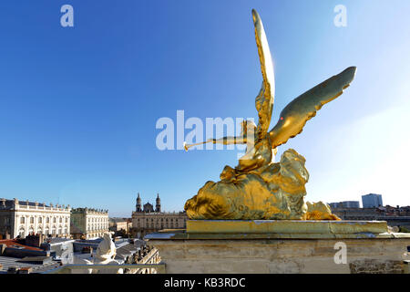 Francia, Meurthe et Moselle, Nancy, Place Stanislas (ex Place Royale) costruito da Stanislas Leszczynski nel 18 ° secolo, classificato come Patrimonio Mondiale dall'UNESCO, Arco di Trionfo (qui porta) Foto Stock