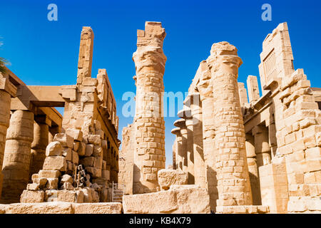 Geroglifico egizio colonne a Luxor, Egitto Foto Stock