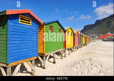 Sud Africa, Western Cape, Cape Peninsula, muizenberg, la spiaggia, cabine da spiaggia Foto Stock