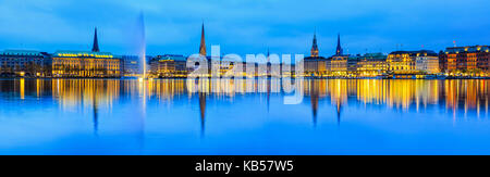 Vista panoramica del lago Alster Amburgo, Germania Foto Stock