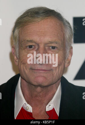 File PICS: Hugh Hefner 1926-2017. Hugh Hefner Durante La 50th Anniversario Di Playboy A New York City - Arrivi All'Armeria Dello Stato Di New York A New York City, New York, Stati Uniti. Foto: Erik Pendzich Credit: Erik Pendzich/Alamy Live News Foto Stock