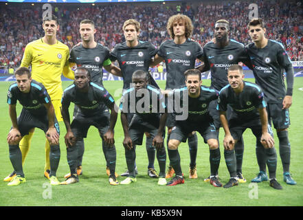 Madrid, Spagna. 27Sep, 2017. Chelsea fc team group line-up durante la partita di calcio di stadio di gruppo di 2017/2018 UEFA Europa League tra il Club Atletico de Madrid e Chelsea Football Club a Wanda metropolitano Stadium il 27 settembre 2017 a Madrid, Spagna Foto Stock