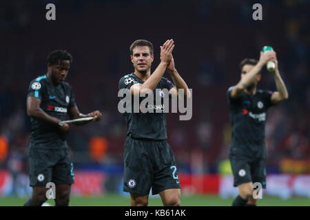 Madrid, Spagna. 27Sep, 2017. cesar azpilicueta (chelsea) calcio/calcetto : azpilicueta celebrare dopo aver vinto la UEFA Champions League mtchday 2 gruppo c match tra il Club Atletico de Madrid 1-2 Chelsea fc al Estadio metropolitano di Madrid in Spagna . credito: mutsu kawamori/aflo/alamy live news Foto Stock