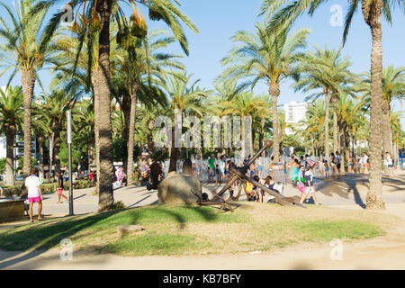 Salou, Spagna - 13 agosto 2017: Salou è una delle più grandi città turistiche in Spagna. Foto Stock