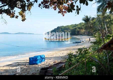 Filippine Beach - spiaggia camp su island hopping holiday, el nido, palawan provincia, Filippine asia Foto Stock