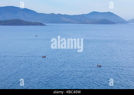 Nha Trang bay, khanh Hoa in Vietnam. vista da cu hin pass (autostrada). è a sud di Nha Trang città. Foto Stock