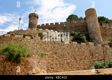 Viste della Vila Vella, una fortezza in tossa de mar, Catalogna, Spagna Foto Stock