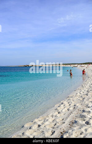 Una vista sul Is Arutas spiaggia, Sardegna, Italia Foto Stock