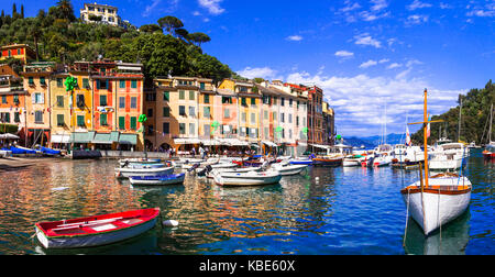 Vista panoramica del villaggio di Portofino,Liguria,l'Italia. Foto Stock