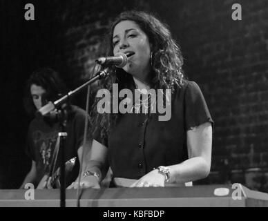 Highland Park, Stati Uniti d'America. 28 Sep, 2017. daisy esegue sul palco a radd e uber presente #raddnightlive! In Highland Park, California alla hi hat il 28 settembre 2017. Credito: la foto di accesso/alamy live news Foto Stock