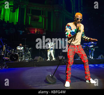 Londra, Regno Unito. 29 settembre 2017. wizkid suona dal vivo sul palco del Royal Albert Hall. Michael tubi / alamy live news Foto Stock