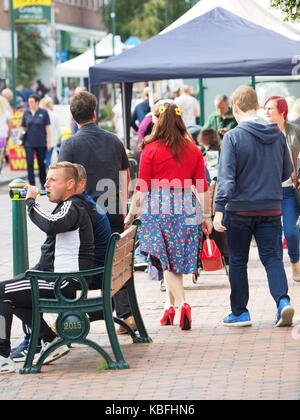 Sittingbourne, Kent, Regno Unito. Il 30 settembre, 2017. Regno Unito: Meteo a secco con le magie di sole a Sittingbourne. Credito: James Bell/Alamy Live News Foto Stock