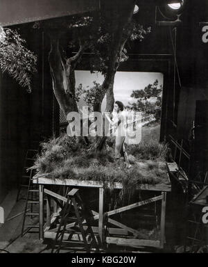 Love È UN film di Twentieth Century Fox del 1955. Jennifer Jones sul set studio Foto Stock