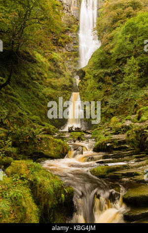 Pistyll Rhaeadr cascata in Llanrhaeadr ym Mochnant Powys una delle sette meraviglie del Galles e siti di particolare interesse scientifico Foto Stock