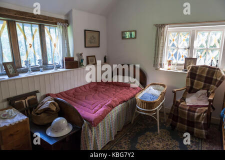 Interior, Manor Farm, Bursledon, Hampshire, Inghilterra, che ha presentato nella recente serie BBC2 'Warttime Farm' Foto Stock