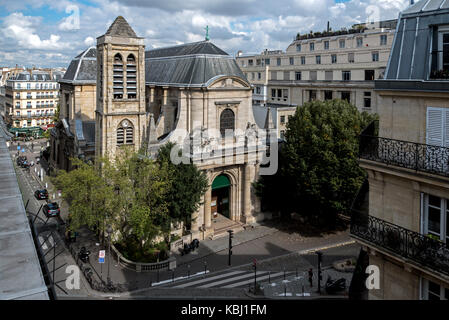 La chiesa di Saint Nicolas du Chardonnet in Rue des Bernardins di Parigi, Francia. Foto Stock