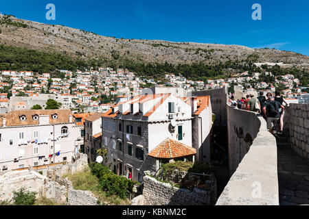 Dubrovnick antiche mura della città Foto Stock