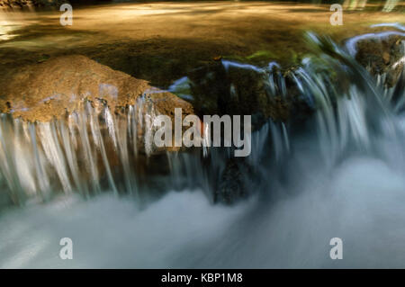 Cascata du Grand Baou Sites naturels à Le Val Brignoles Provence Francia (83) Foto Stock