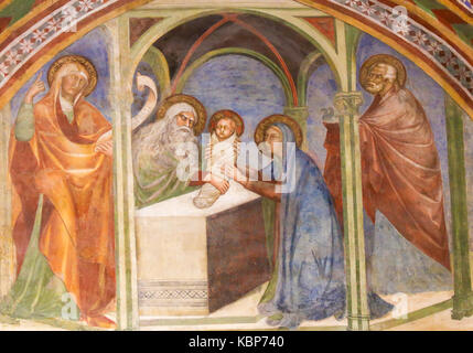 Renaissance affresco raffigurante la Presentazione al tempio nella collegiata o chiesa collegiata di san gimignano, Italia. Foto Stock