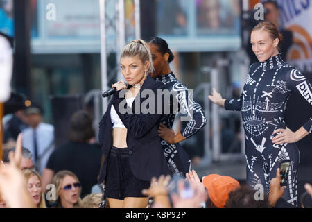 Fergie promuove il suo nuovo album 'Double dutchess' con una performance sul NBC today show su 9/22/17 Foto Stock